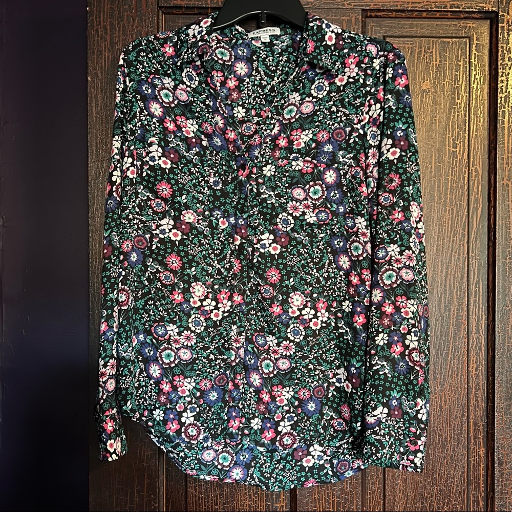 🌸 Express Black Blouse With Flowers